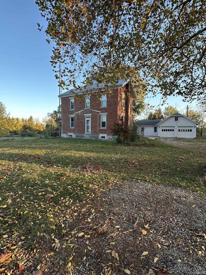 4757 400 E - Photo 1