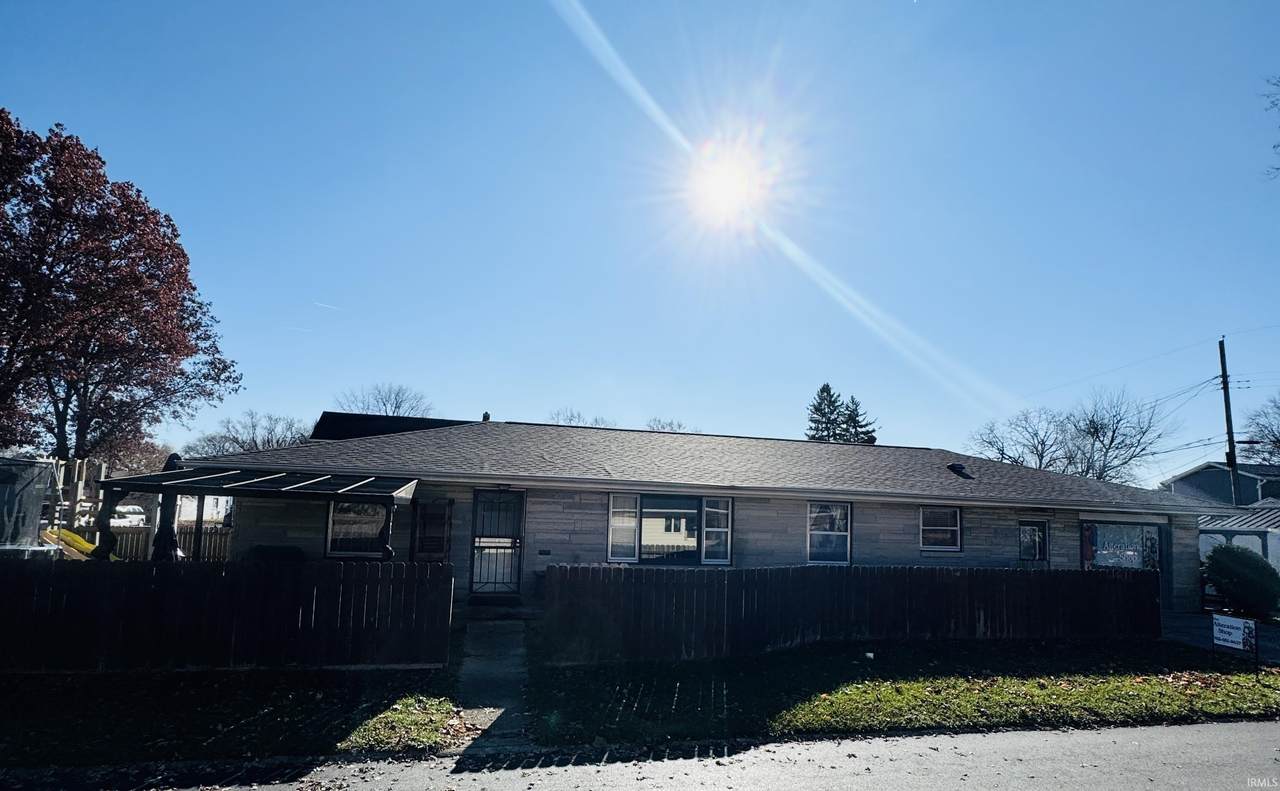 401 39th Street - Photo 1