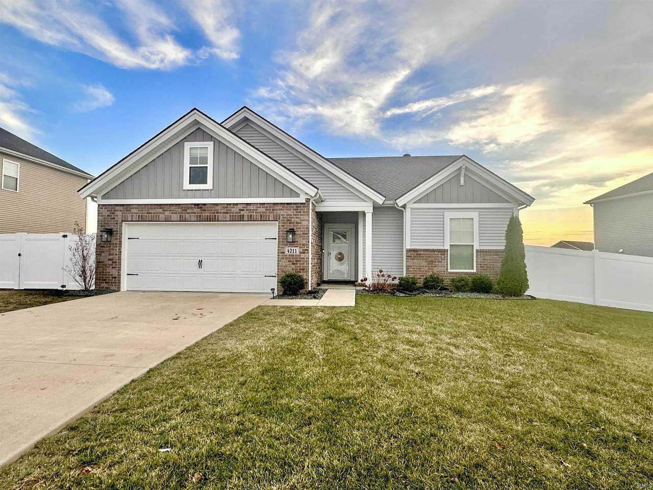 4211 Hornby Lane - Photo 1