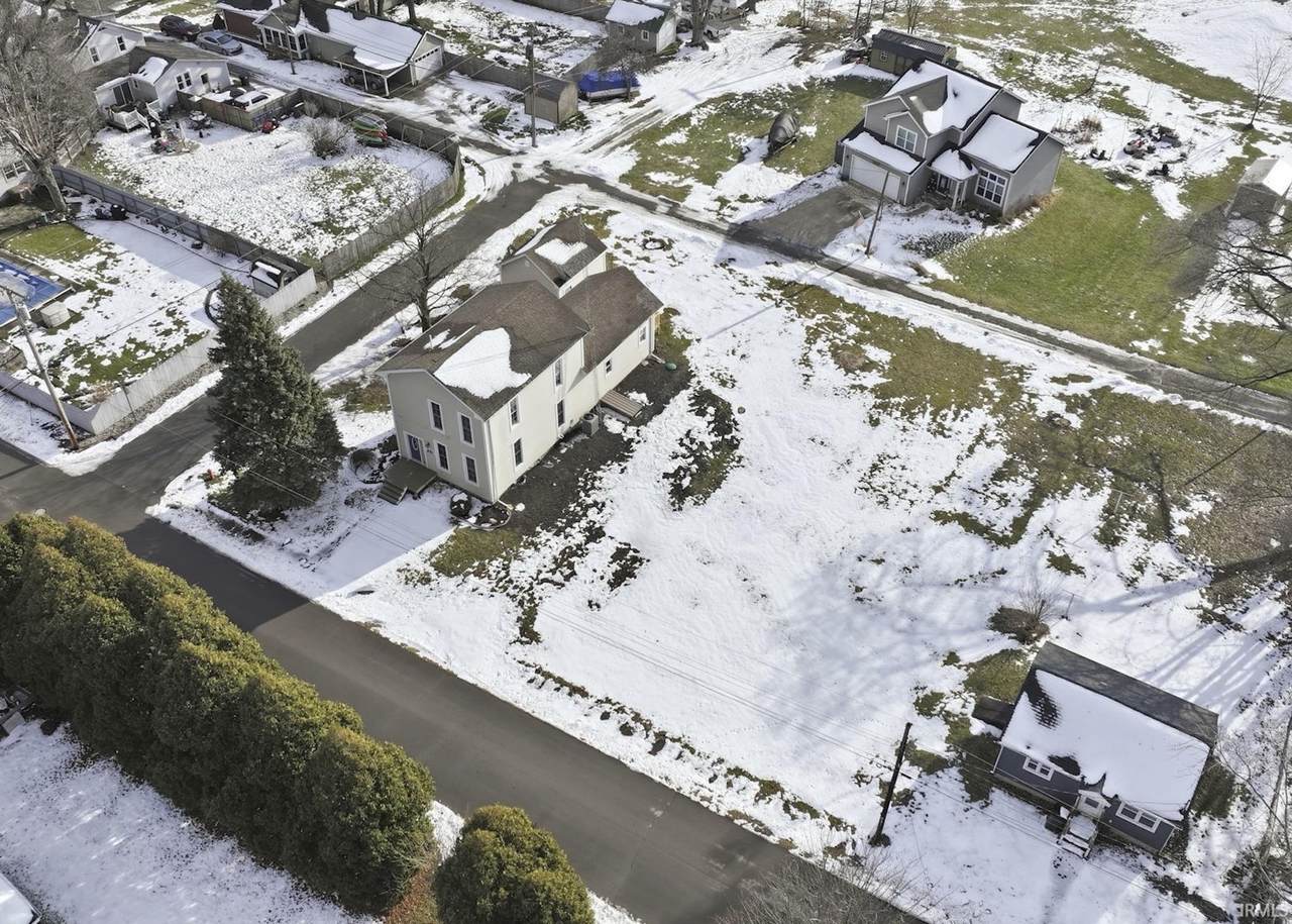 201 Pine Street - Photo 1