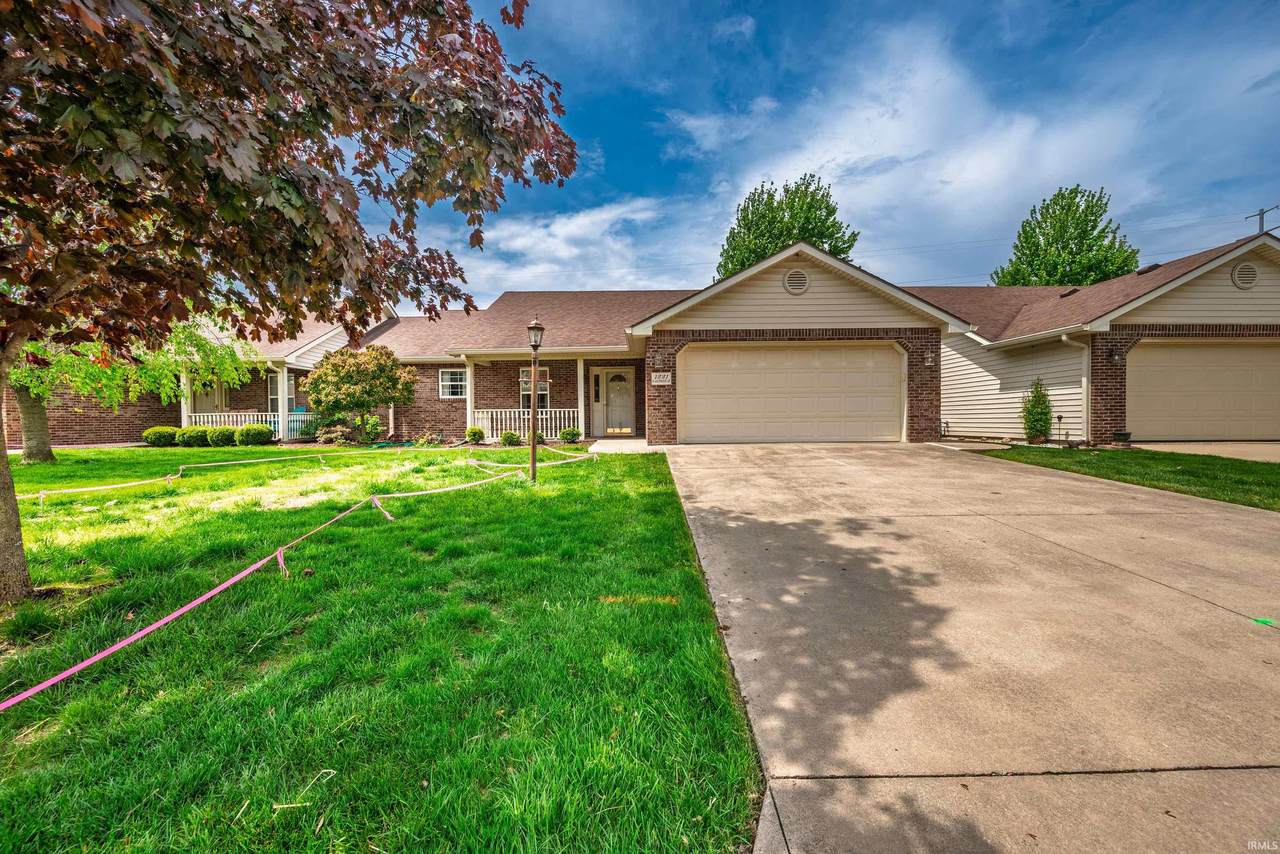 1221 Saybrook Lane - Photo 1