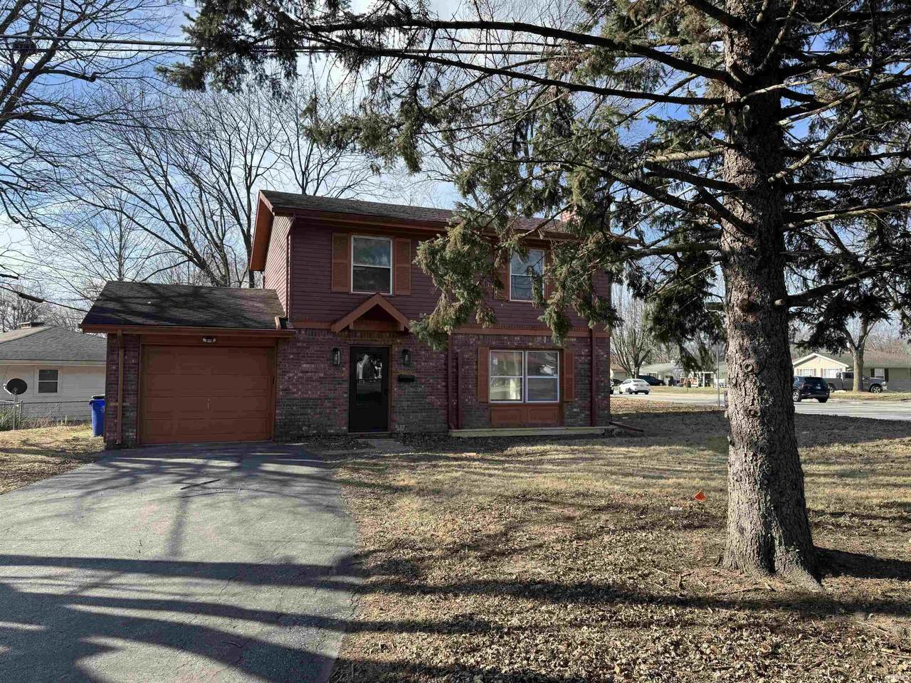 1913 Jefferson Street - Photo 1