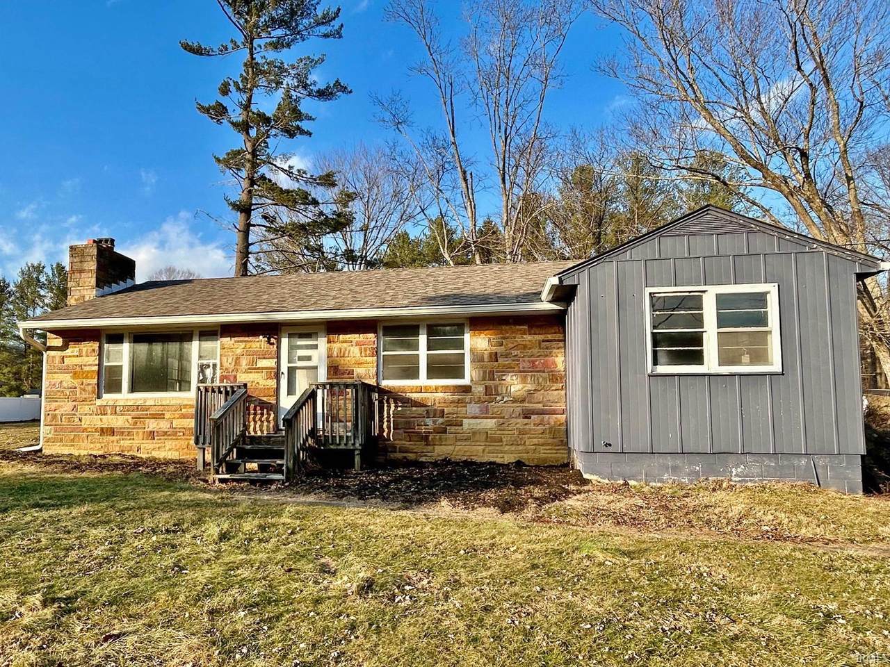 9380 State Rd 48 - Photo 1