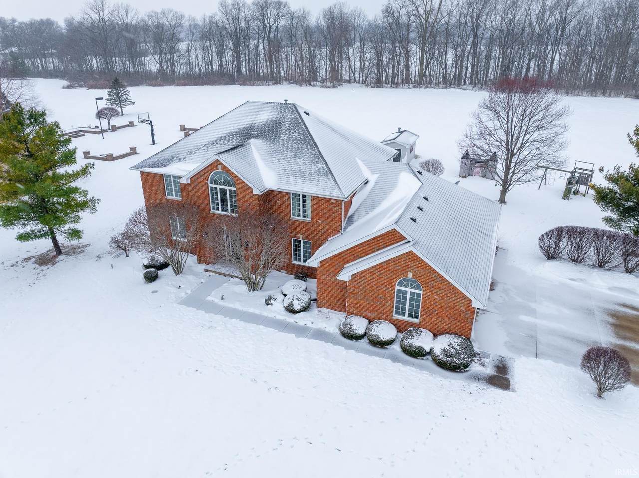 2106 150 East Road - Photo 1