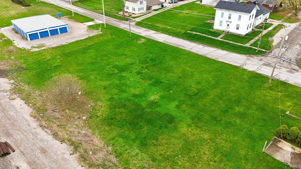 400 Railroad Street - Photo 1