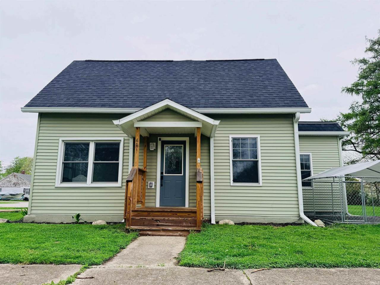 601 3rd Street - Photo 1