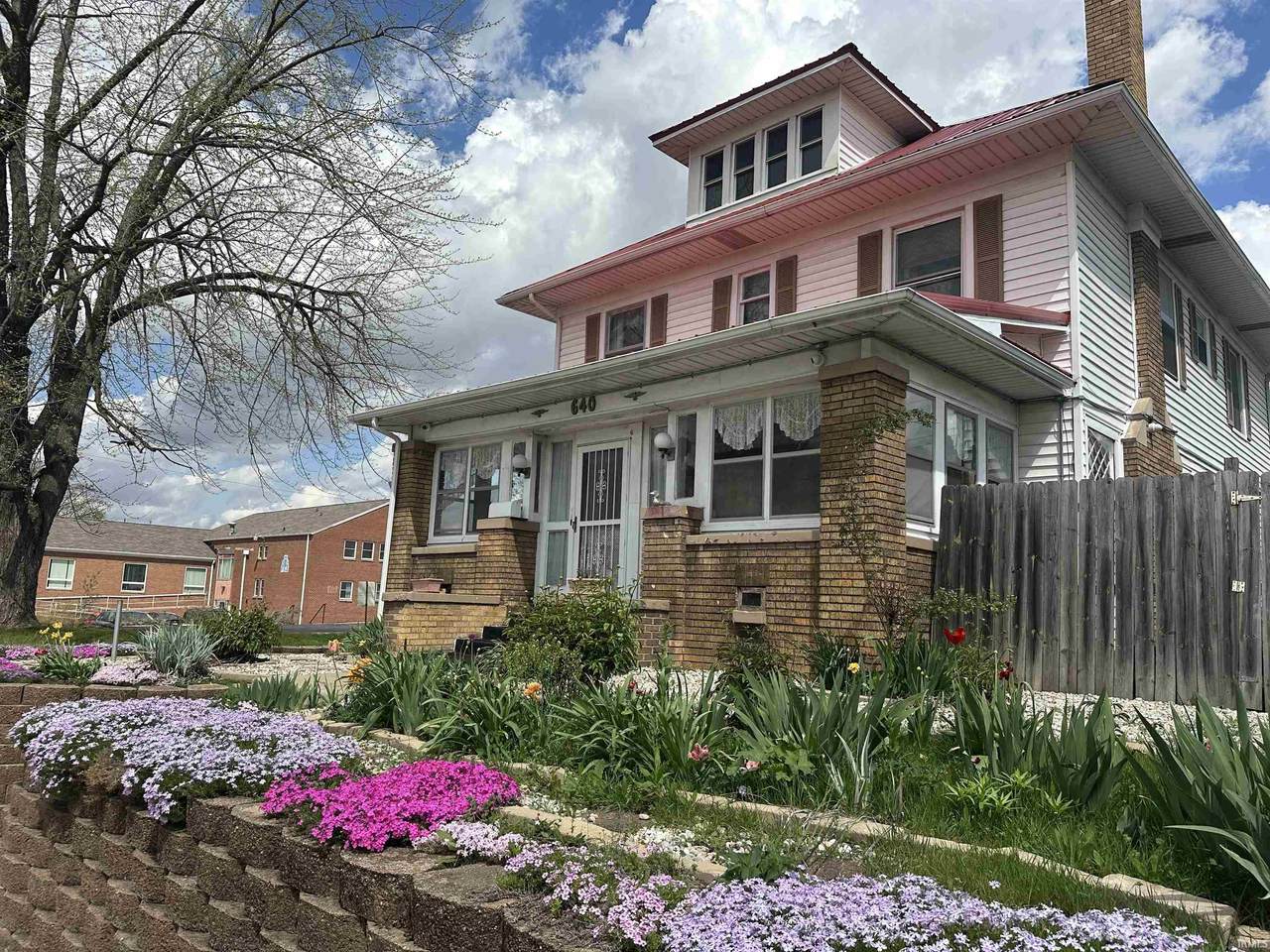 640 Main Street - Photo 1
