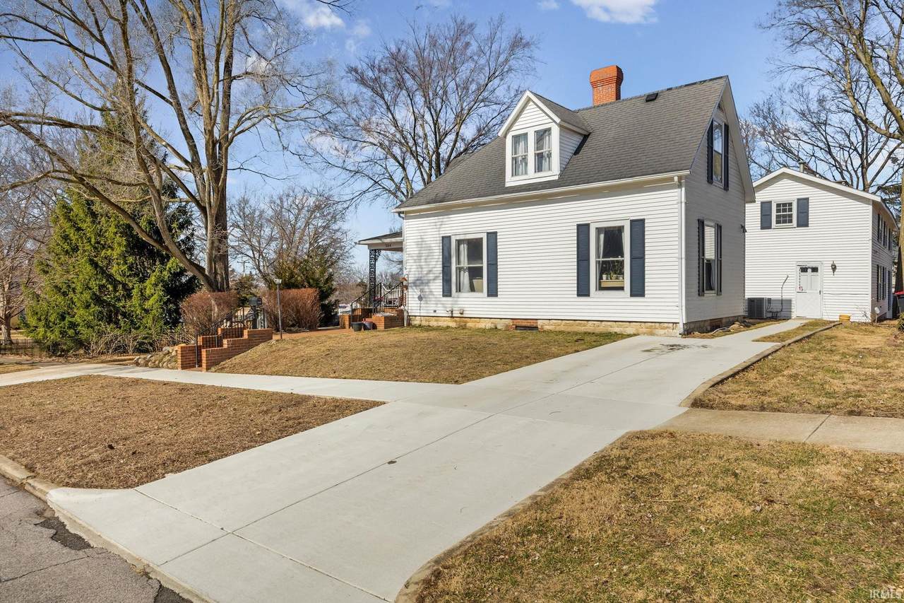 504 Pike Street - Photo 1