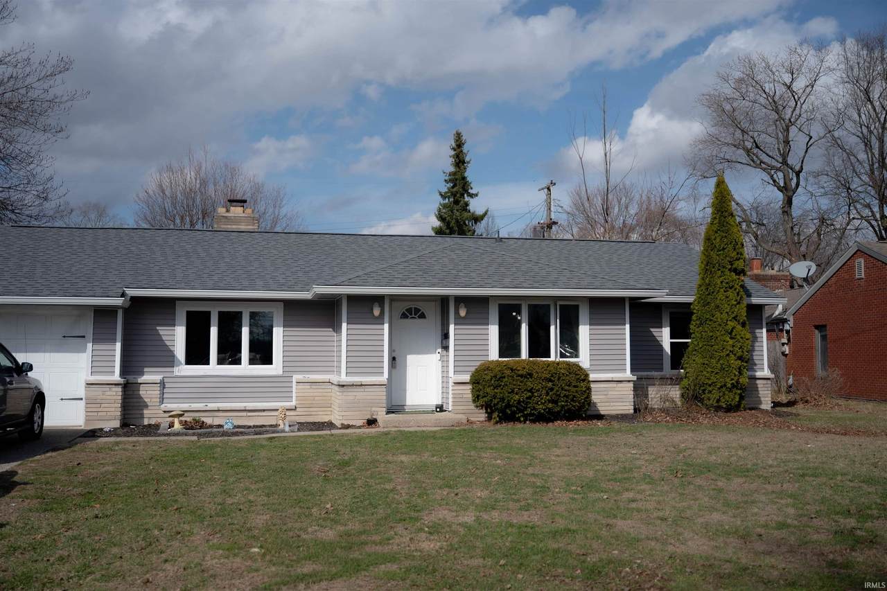 528 Somerset Drive - Photo 1
