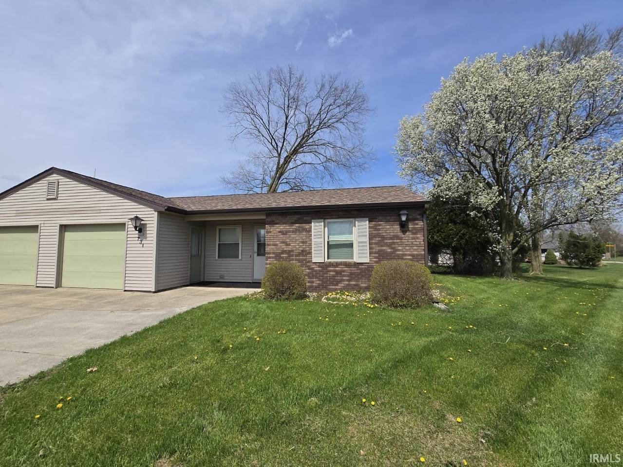 731 Riley Road - Photo 1