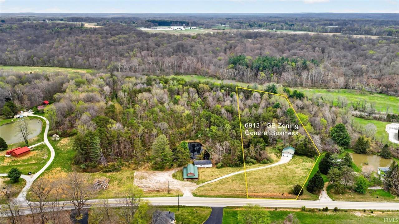 6913 State Road 135 - Photo 1