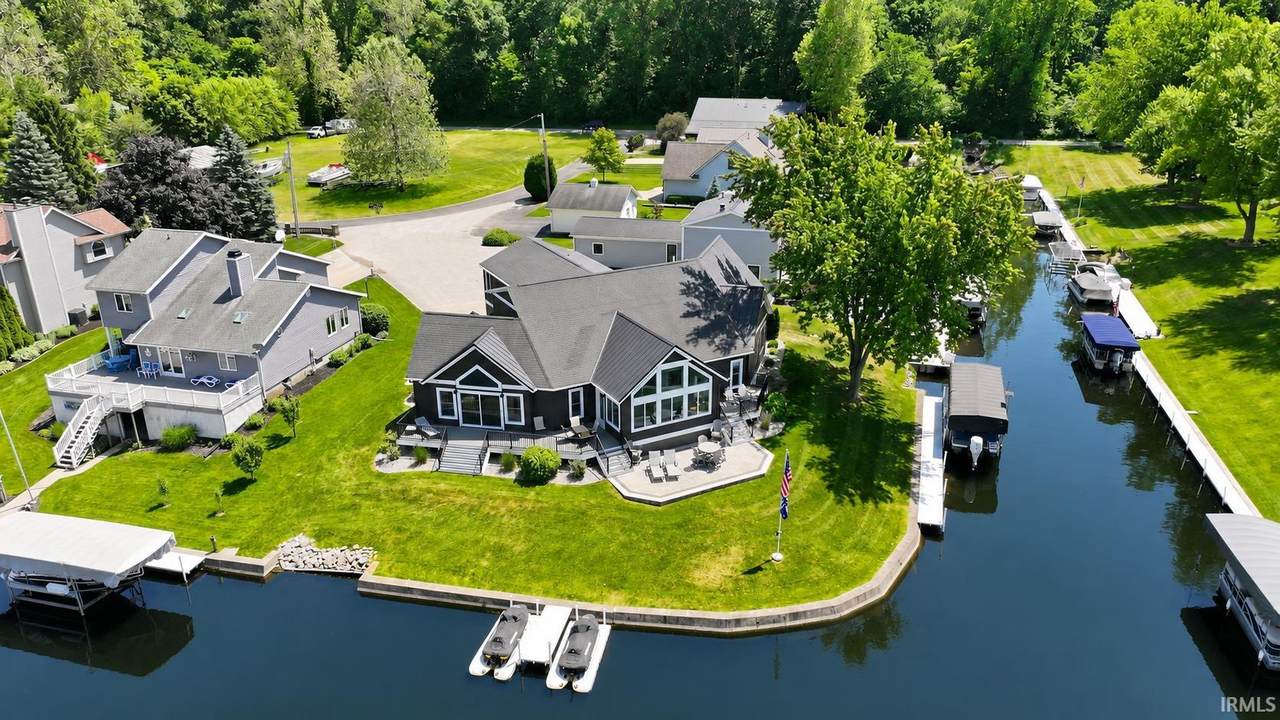 8096 Quiet Harbor Drive - Photo 1