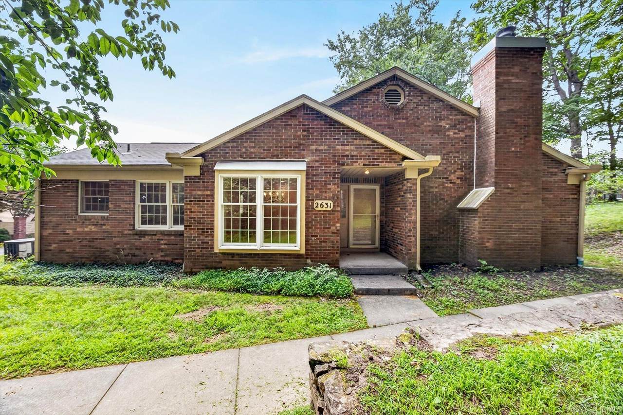 2631 Windermere Woods Drive - Photo 1
