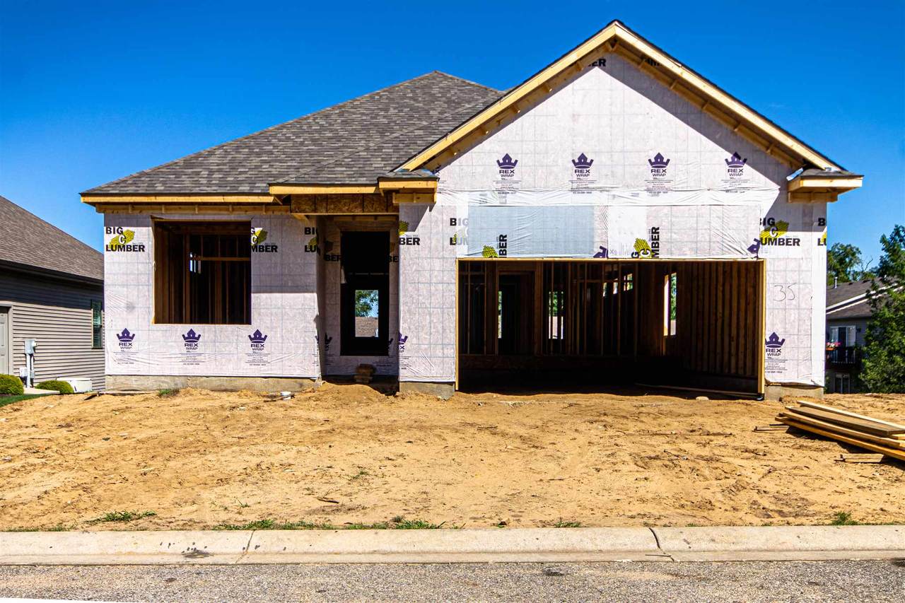 18099 Cloverleaf Drive - Photo 1