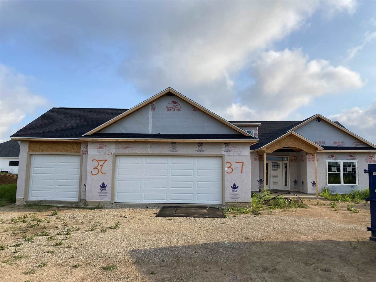 1150 Dresdin Drive - Photo 1