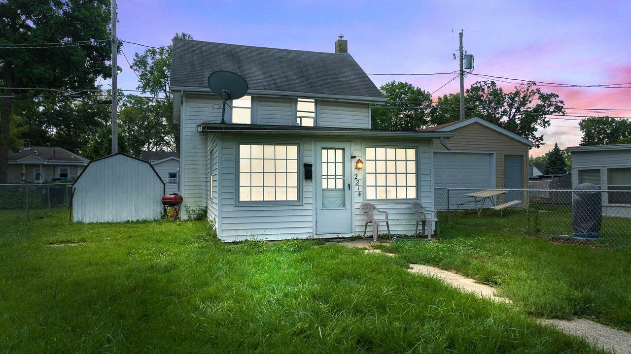2214 Vance Avenue - Photo 1