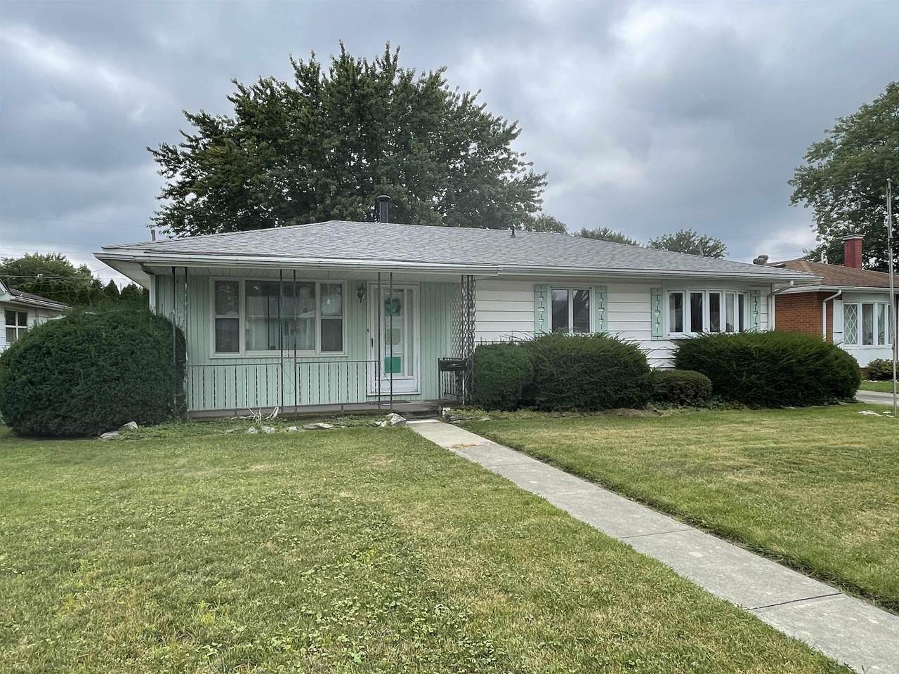 2347 King Street - Photo 1