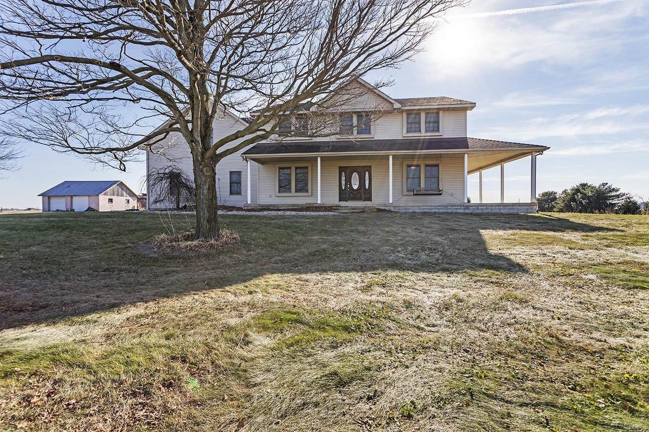 9556 County Road 900 S - Photo 1