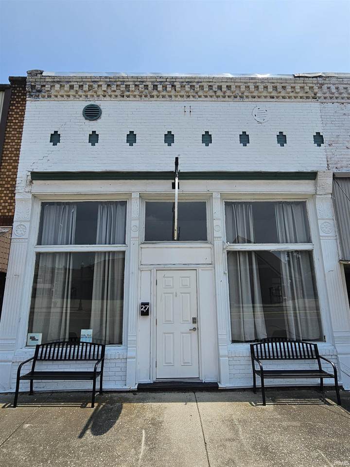 27 Commercial Street - Photo 1