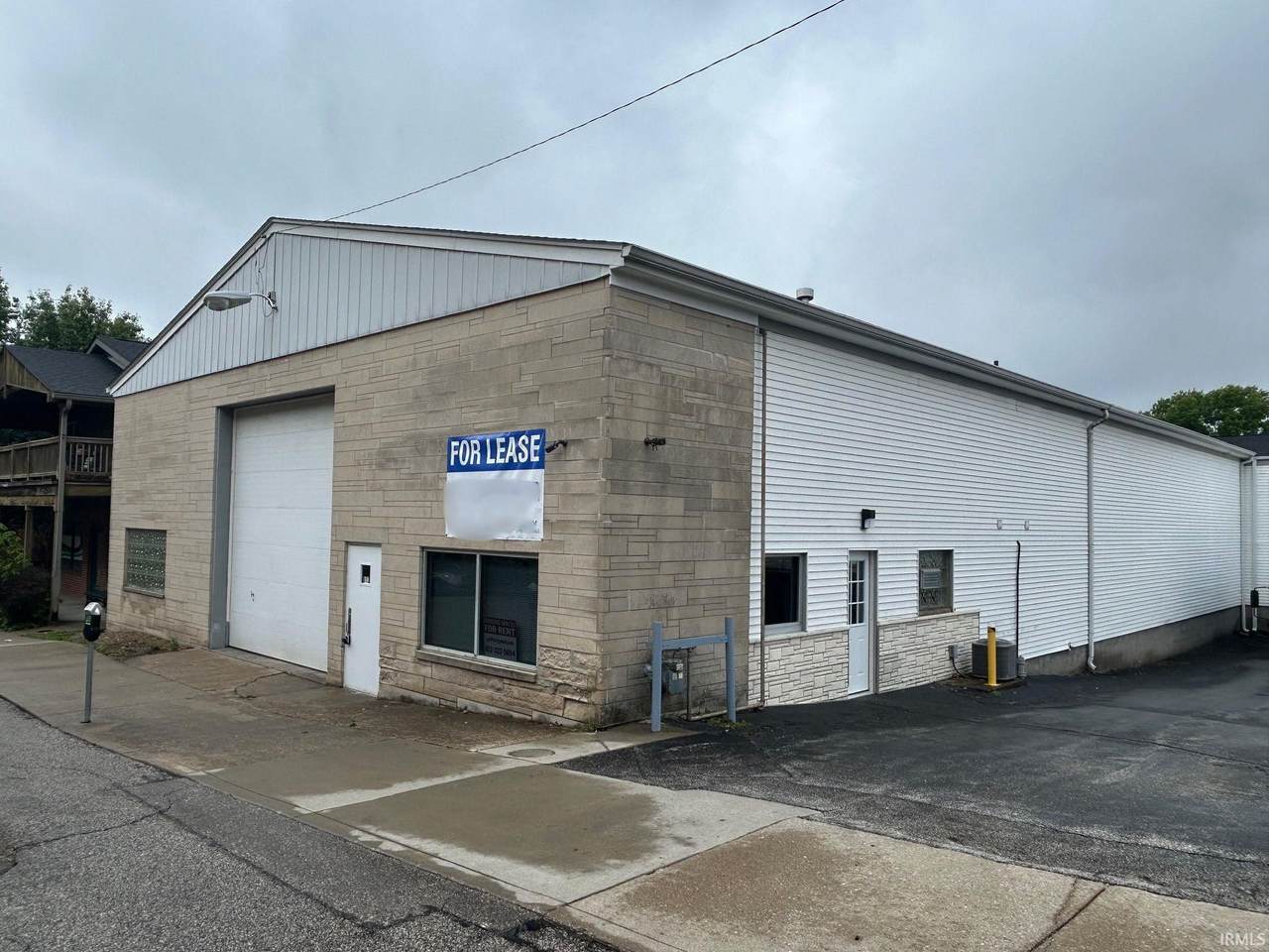 633 Morton Street - Photo 1