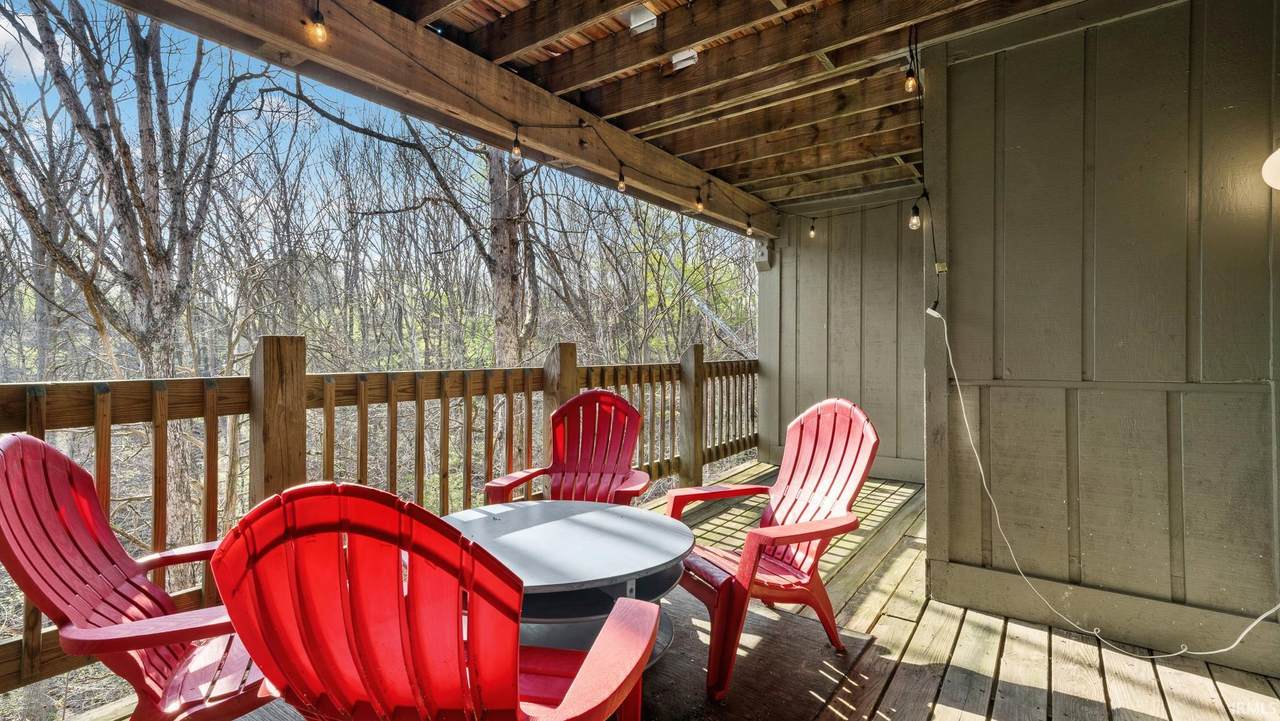 9006 Pointe Ridge Lane - Photo 1