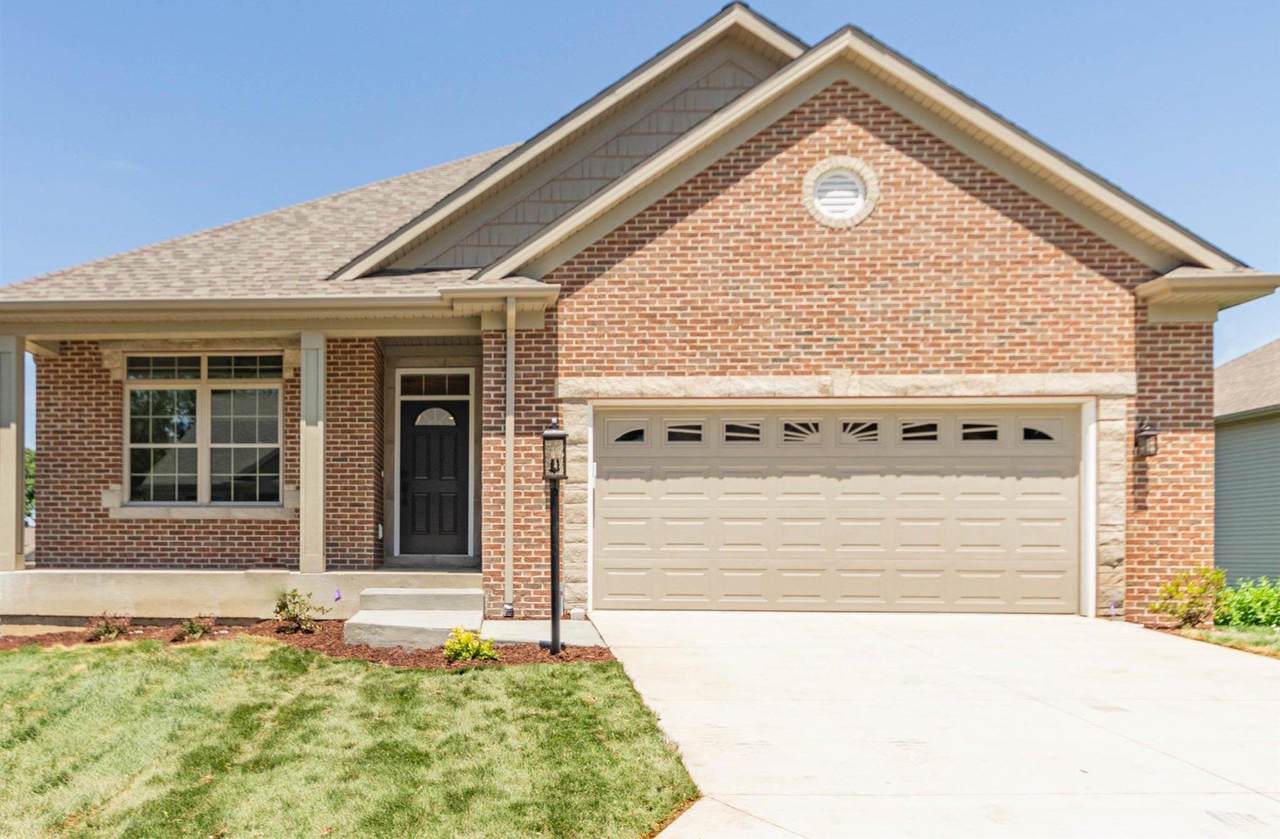18135 Cloverleaf Drive - Photo 1