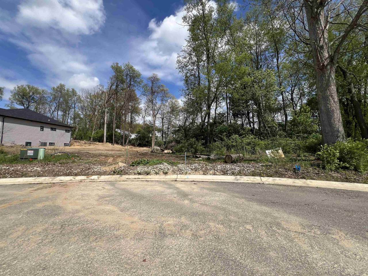 53452 Spring Blossom Court - Photo 1