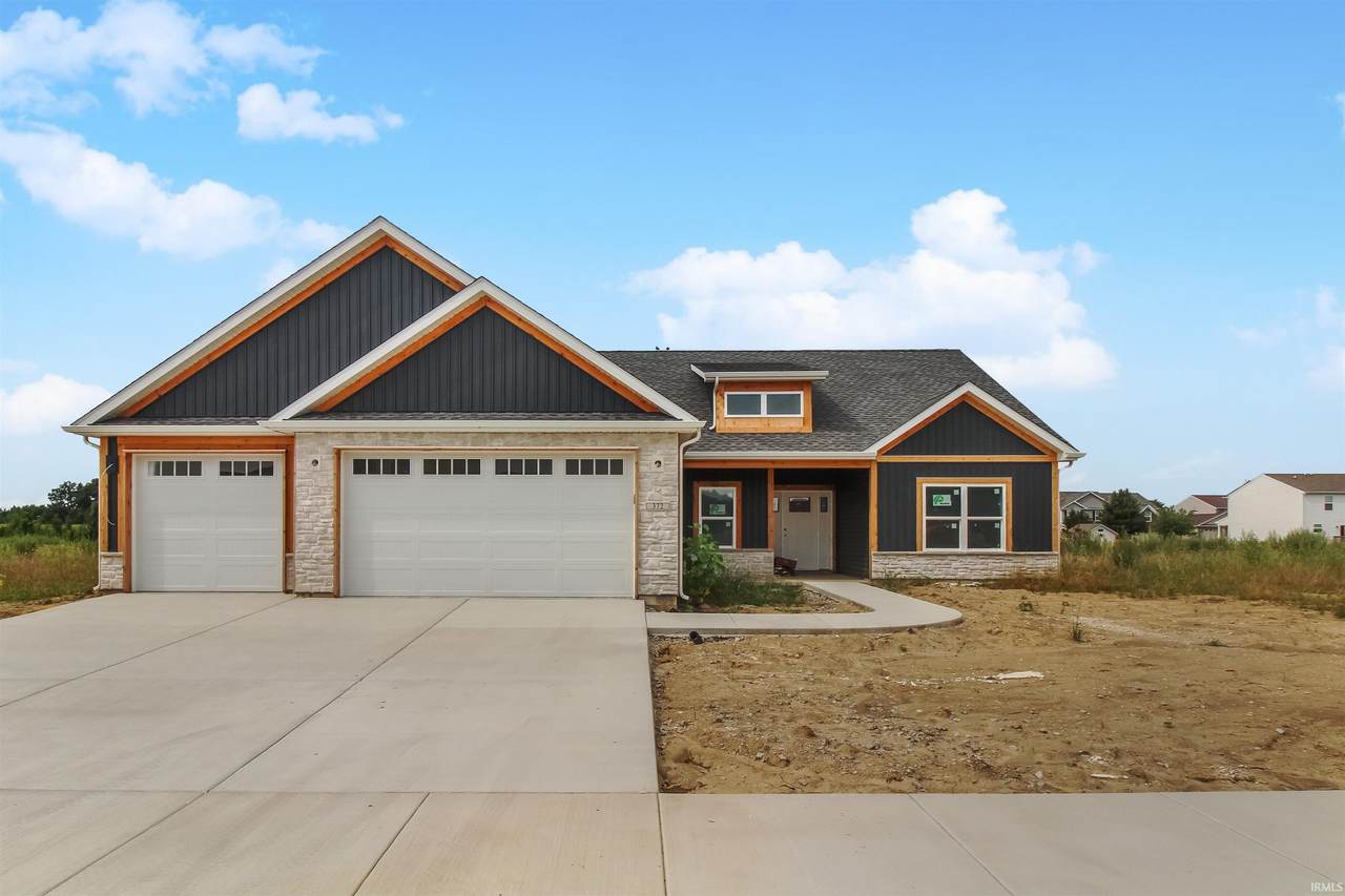 372 Carlton Drive - Photo 1