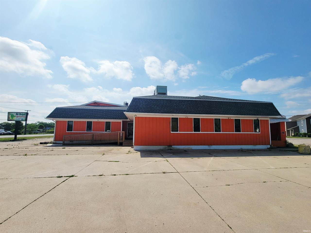 1303 & 1305 Lincolnway E - Photo 1