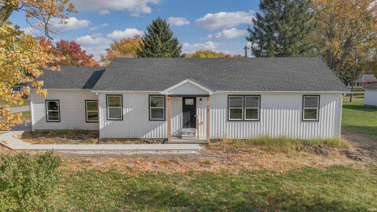 737 Main Street - Photo 1