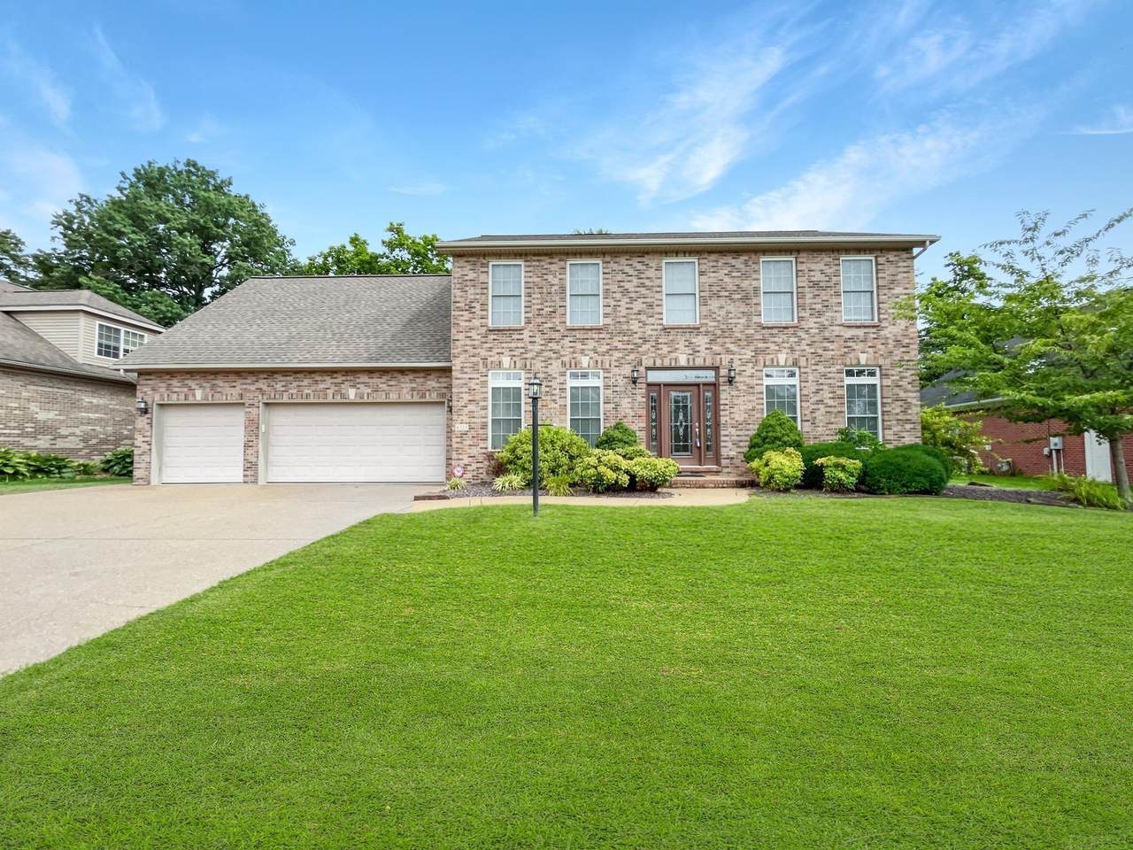 4328 Huntington Ridge Circle - Photo 1