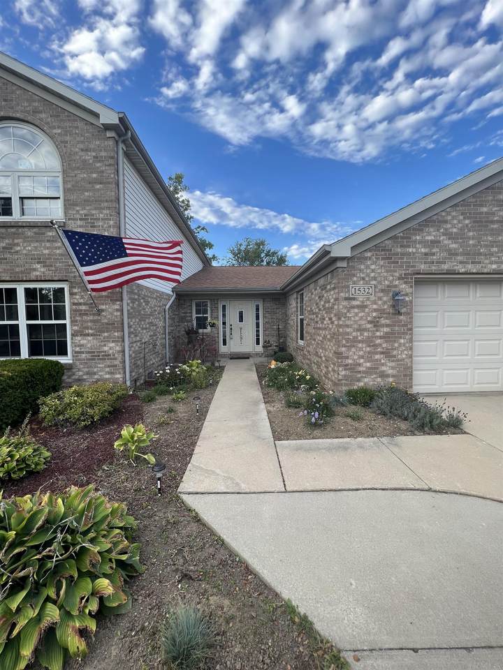 1532 Quail Run Drive - Photo 1