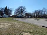 901 913 Riverside Drive - Photo 4