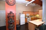 301 Walnut Street - Photo 3