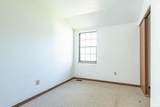 555 Graham Place - Photo 11