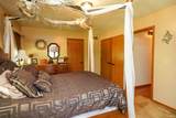 7373 Milkhouse Road - Photo 17