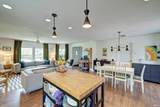 8110 Switchboard Road - Photo 10