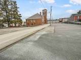537 Maple Street - Photo 30