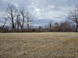612 Riverview Court - Photo 1
