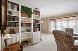 4501 Wheeling Avenue - Photo 9