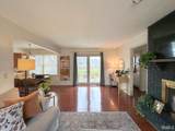 2800 Rockford Lane - Photo 8