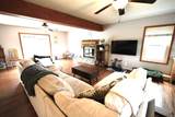 5867 900 W - Photo 24