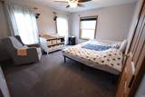 5867 900 W - Photo 28