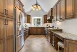6918 Woodcroft Lane - Photo 11