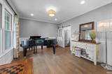 629 Perry Lane - Photo 13