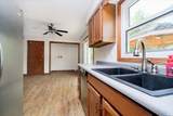 404 Hawthorn Drive - Photo 13