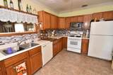 306 Howard Street - Photo 18