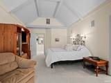 10638 Lantern Bay Cove - Photo 19