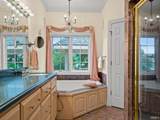 10638 Lantern Bay Cove - Photo 20