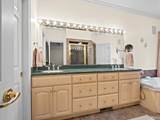 10638 Lantern Bay Cove - Photo 21